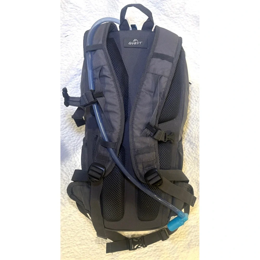 Quest Hydration Backpack Gray Hiking Daypack with Water Reservoir Bladder